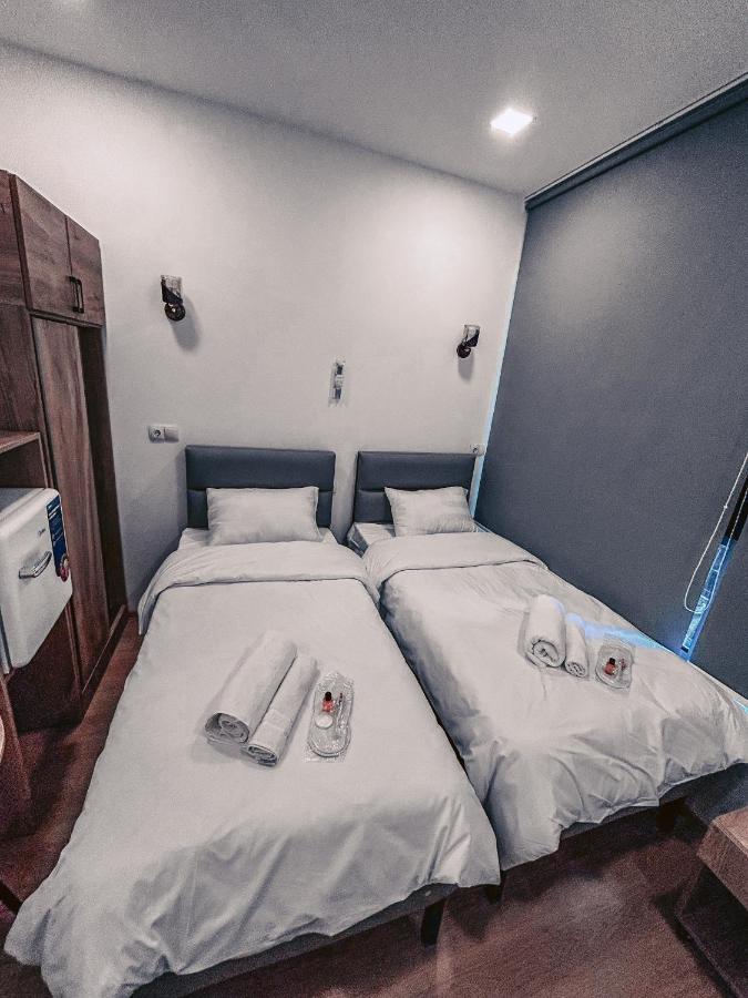 Apple Cozy Hotel Tbilisi Bagian luar foto